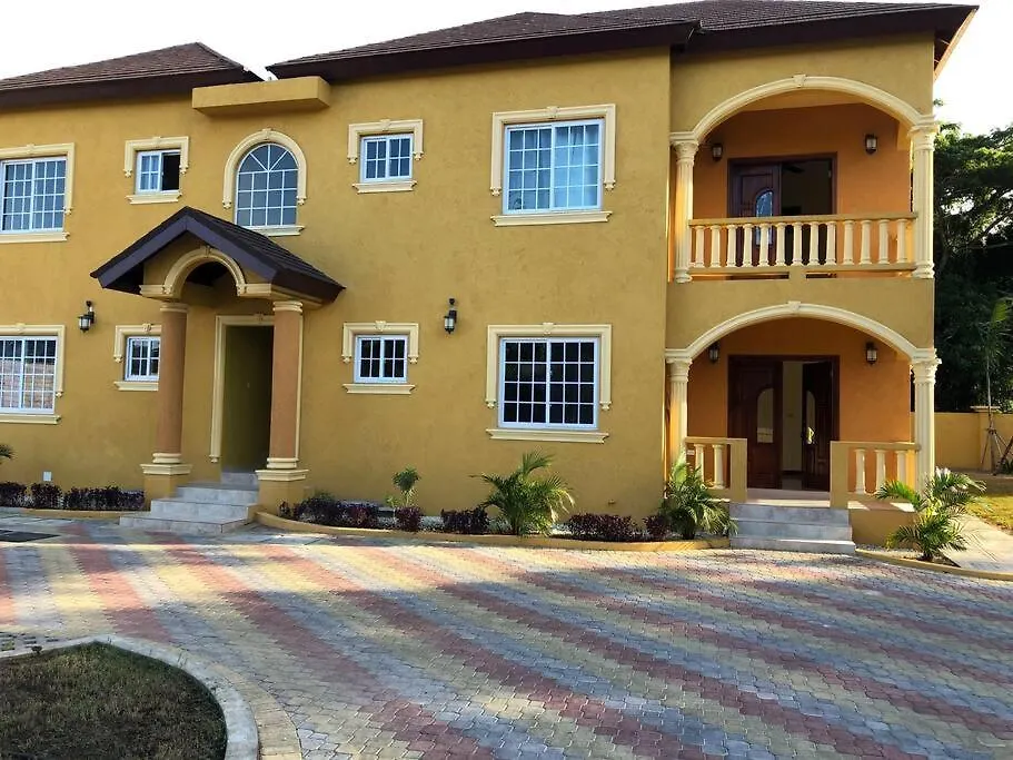 Peace Of Mind- Serenity Palm Apartment Runaway Bay