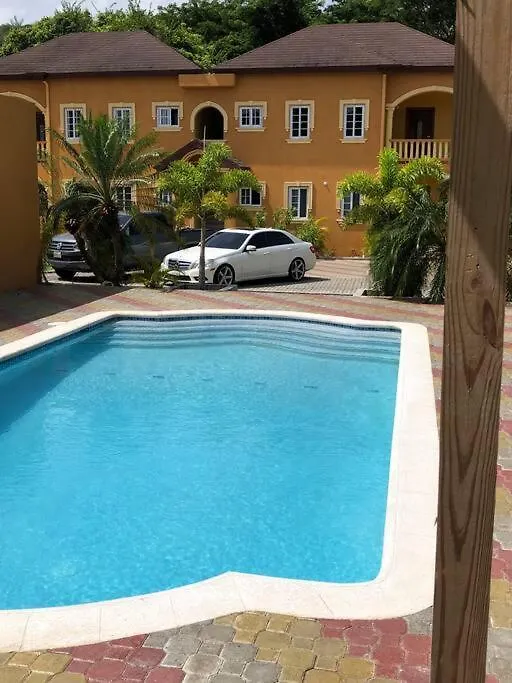 Peace Of Mind- Serenity Palm Apartment Runaway Bay